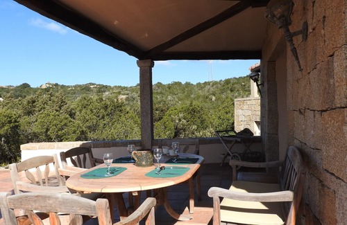 San Pantaleo Villa | Spacious villa with 4 bedrooms, swimming pool and 4 ha of land