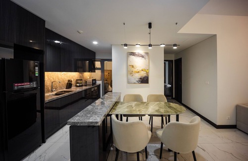 Thu Thiem Apartment | Spacious 2 Master ⭐️ 5 Min to City Center ⭐️ High Floor with Stunning View.