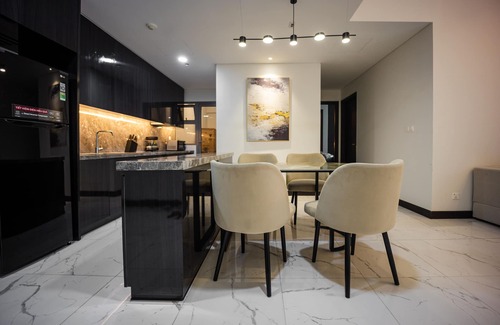 Thu Thiem Apartment | Spacious 2 Master ⭐️ 5 Min to City Center ⭐️ High Floor with Stunning View.