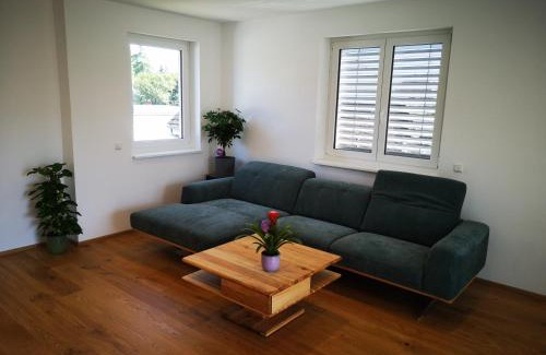 Eggenberg Apartment | Spacy Apartment next to the center of Graz with terrasse