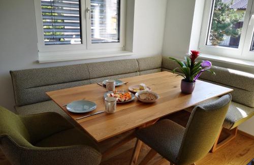 Eggenberg Apartment | Spacy Apartment next to the center of Graz with terrasse