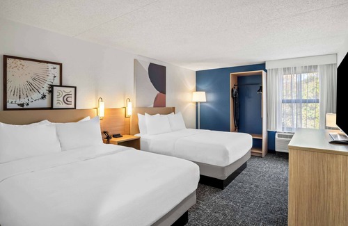 Stevensville Hotel | Spark by Hilton Stevensville