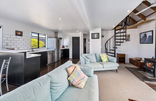 National Park Village House | Sparkling 3-bedroom home with fireplace and views