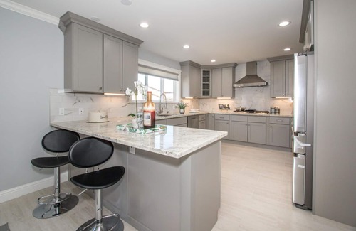 Pacifica House | Sparkling Clean Newly Built Luxury Ocean View 5 BR/3 BA Near SF/SFO+Free Parking