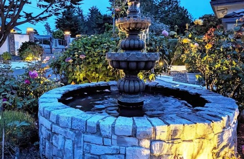 Brookings Apartment | Sparkling Clean, Private & Quiet! Amazing Ocean Views [6]