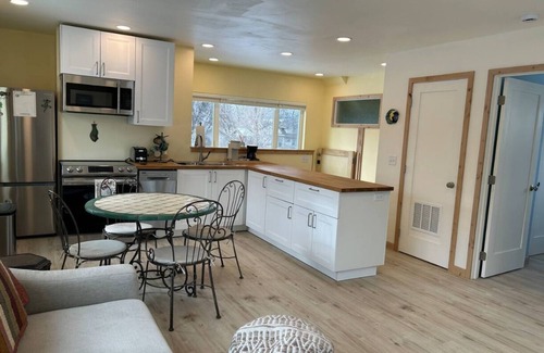 University District House | Sparkling new home in U district