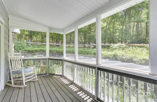 Sparrow Bush House | Sparrow Bush Retreat with Pool and Screened Porch
