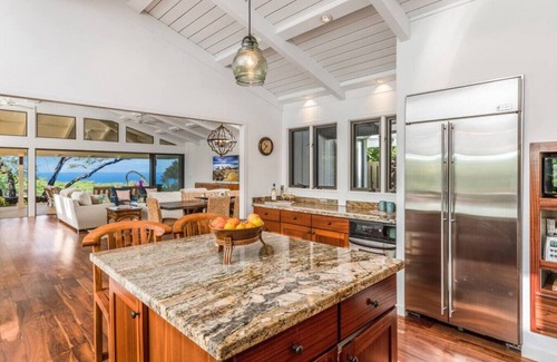 Kamuela House | SPECIAL Rates - Mauna Kea Fairways South 14: Incredible Ocean Views