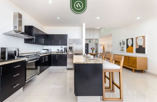 Libertad Apartment | Spectacular 3 BR Penthouse - Oceanview