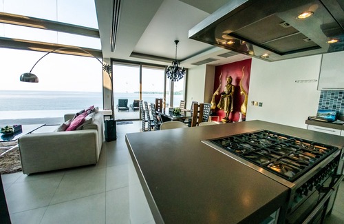 Kamala Villa | Spectacular 5-6 Bedroom Ocean Front Pool Villa with chef service SHA+