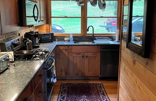 Catskill Cabin | Spectacular Country Cabin with views on 100 acres in Catskill