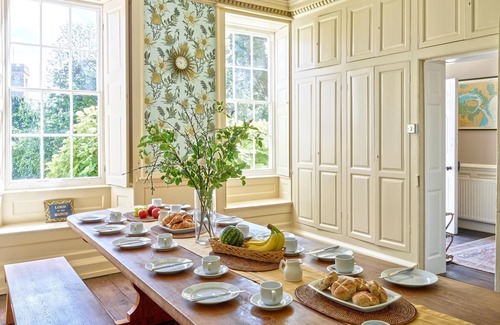Bridport House | Spectacular, Georgian Rectory, Traditional, Catering Available, Coast 1.5 Miles