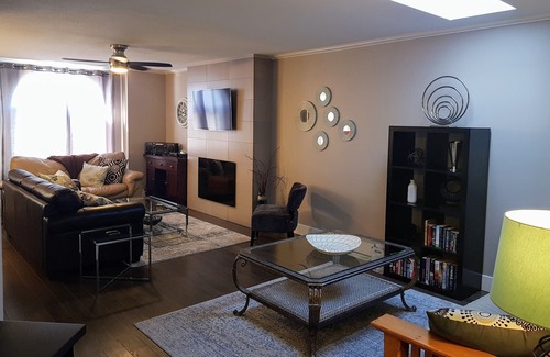 Central Okanagan House | Spectacular Lake Views - Pet Friendly!