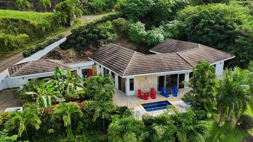 Pristine Bay Villa | Spectacular Luxury Rental With Ocean Views And Private Pool
