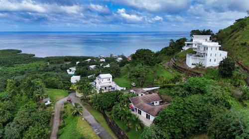 Pristine Bay Villa | Spectacular Luxury Rental With Ocean Views And Private Pool