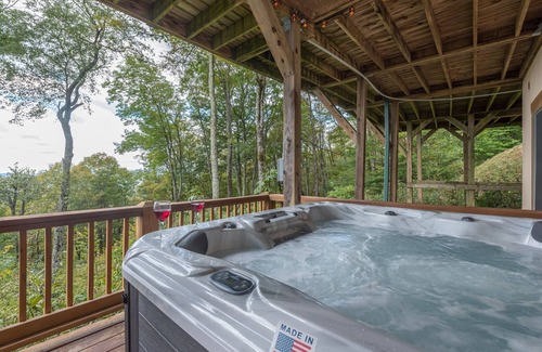 Wolf Laurel Cabin | Spectacular Mountain Sunsets With Long Range Views,Therapy Hot Tub