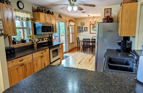 Sky Valley House | Spectacular Mountain and Golf Course Views. Perfect for Families and Foursomes!