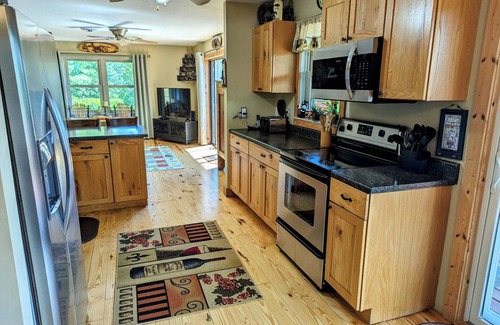 Sky Valley House | Spectacular Mountain and Golf Course Views. Perfect for Families and Foursomes!