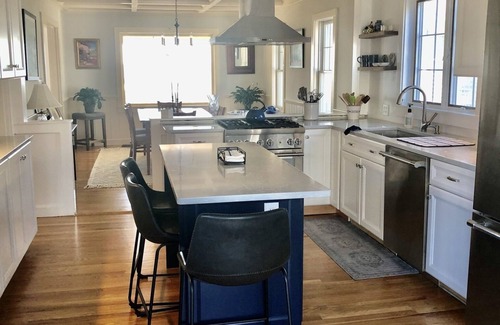 Kennebunk House | Spectacular Oceanfront Oasis