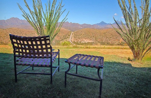 Nogales House | spectacular sunsets and 360 degree views