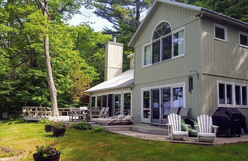 Shelby Cottage | Spectacular view of Lake Michigan from inside and the deck