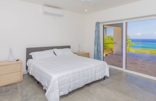 Pristine Bay House | Spectacular views in gated community with private beach