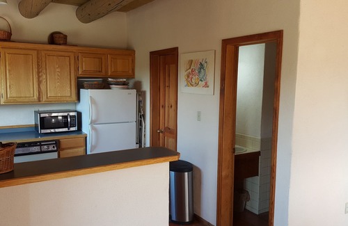 El Prado House | Spectacular views of the Taos Mountains