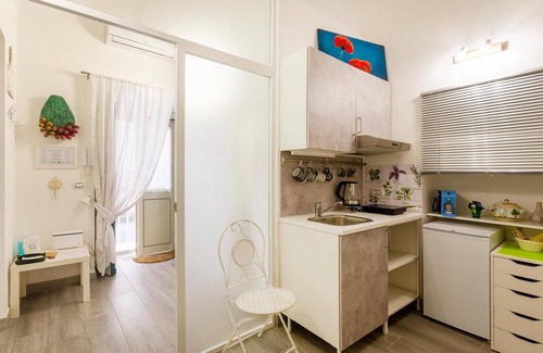 Bisceglie Apartment | Spend a relaxing vacation in the center of Bisceglie in this beautiful apartment.