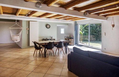 Charente Limousine House | Spend an unforgettable vacation in this beautiful country estate near numerous activities.