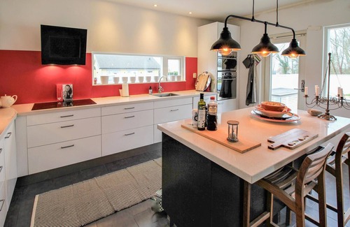 Brantevik House | Spend an unforgettable vacation in this comfortable vacation home with pool!