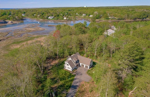 Cape Neddick House | Spend your holidays by the Sea. What a beautiful opportunity to stay and celebrate in Maine.