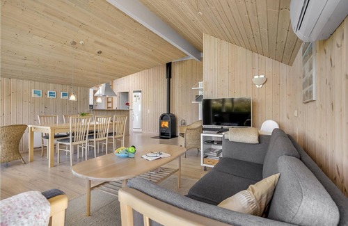 Nysted House | Spend your vacation near the cozy town of Nysted in this comfortable luxury house.