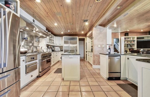 Paleface Lake Country Estates House | Spicewood Sanctuary