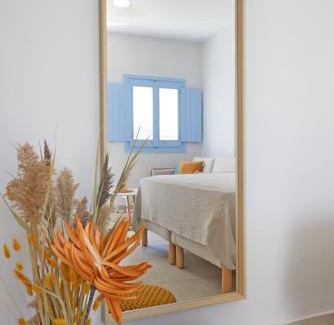 Mpatsi House | Spiliada Boutique Studios