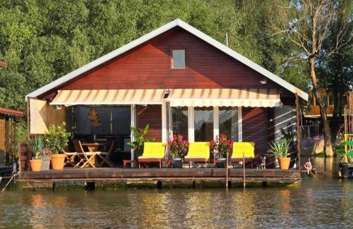 Cukarica Apartment | Splav Mango