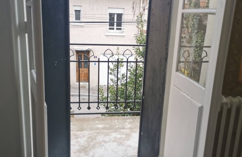 Avignon Villa | Splendid 1930s villa near the ramparts and downtown