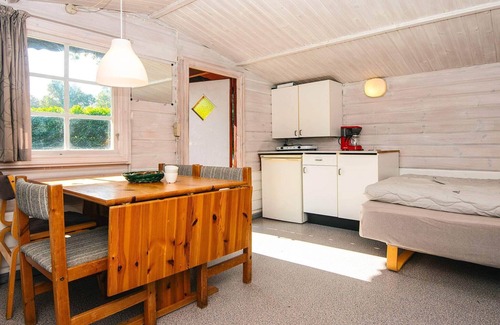 Aabenraa House | Splendid cabin in camping resort