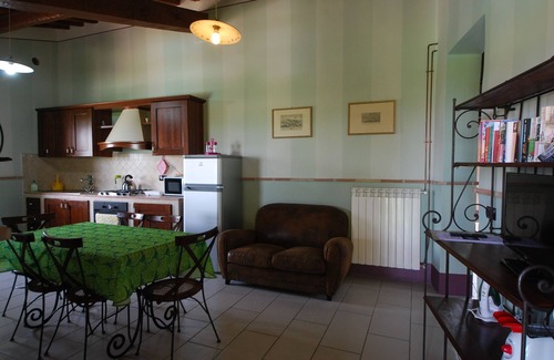 Spoleto Apartment | Spoleto By The Pool, apt.2 - marvellous view, only 0,7 miles from the old tow