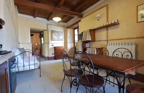 Spoleto Apartment | Spoleto By The Pool, apt.4 - marvellous view, only 0,7 miles from the old tow