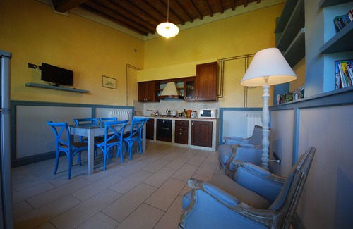 Spoleto Apartment | Spoleto By The Pool, apt.5 - marvellous view, only 0,7 miles from the old tow