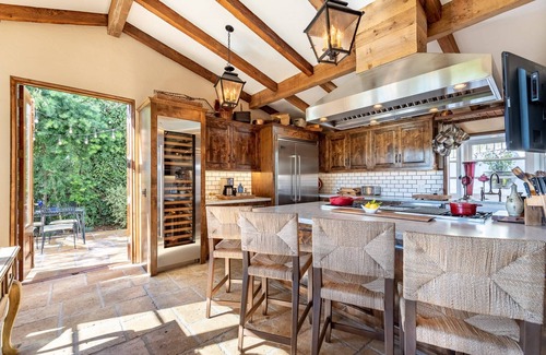 Hollywood Dell House | Spooktacular Sale Now!