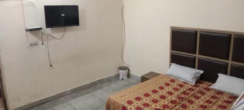 Mahendragarh Hotel | SPOT ON 83131 Saini Property