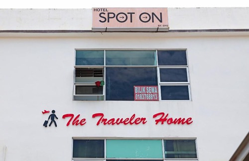 Sibu Hotel | SPOT ON 89805 The Traveler Home