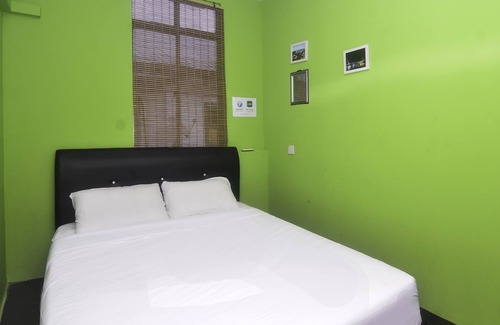 Kampung Lintang Hotel | SPOT ON 89929 Tropical Lodge