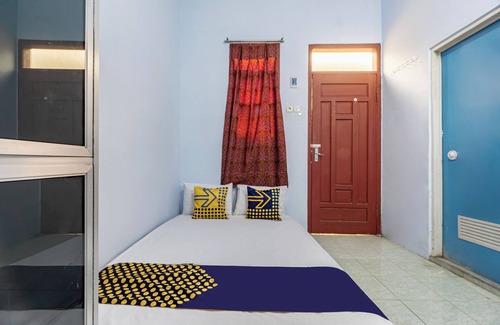 Kediri Hotel | SPOT ON 93966 Dhiya Guest House Syariah