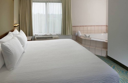 Lansing Hotel | SpringHill Suites by Marriott Lansing West