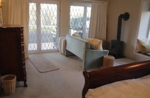 Nottingham Road Apartment | Spring Close Boutique Cottage Nottingham Road