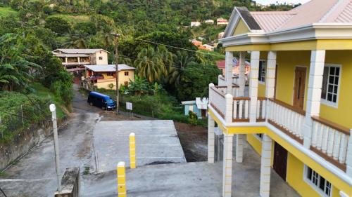 Kingstown Apartment | Spring View Apartment