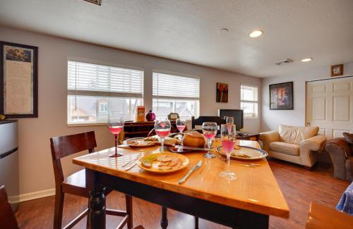 Springfield Apartment | Springfield Apt with Deck and Central Location!