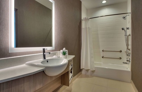 Gulfport Hotel | SpringHill Suites by Marriott Gulfport I-10